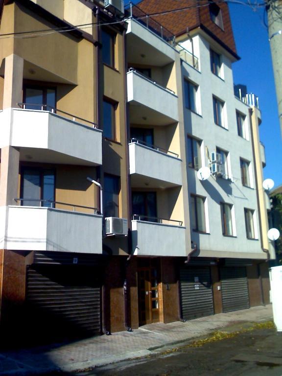 Asparuhov Guest Rooms And Apartments Varna Exterior foto