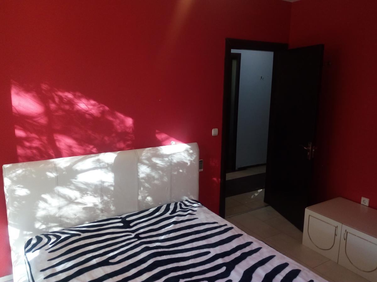 Asparuhov Guest Rooms And Apartments Varna Exterior foto